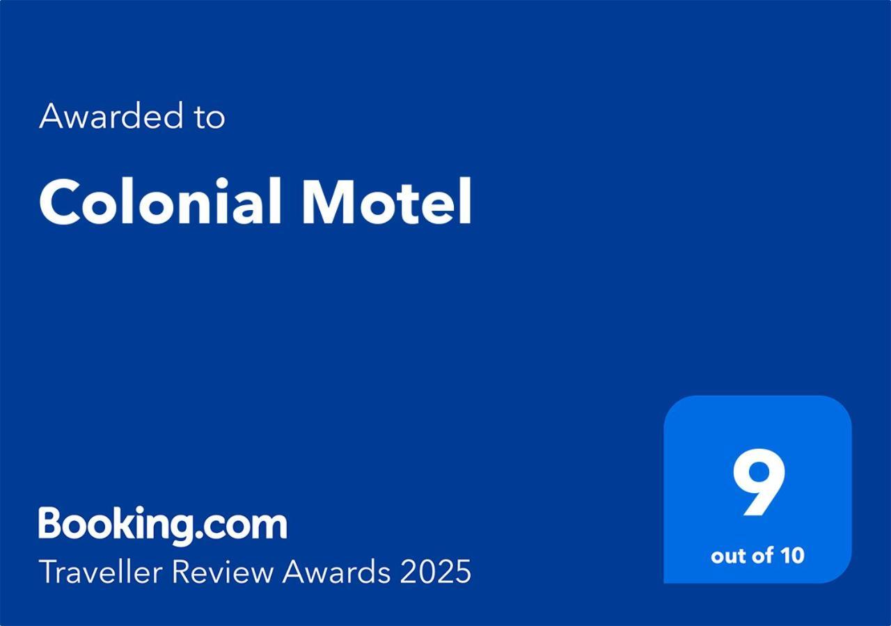 Colonial Motel Бленхайм Екстериор снимка