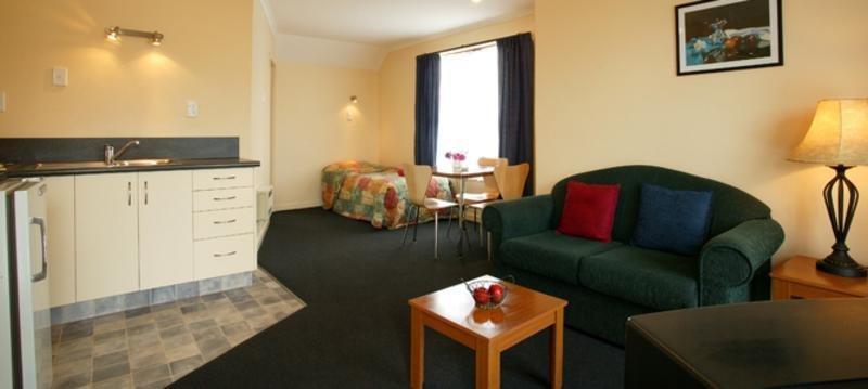 Colonial Motel Бленхайм Екстериор снимка